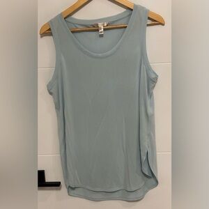 Banana Republic: Women’s Sleeveless Top- Size Medium
